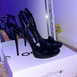 Aldo black heels